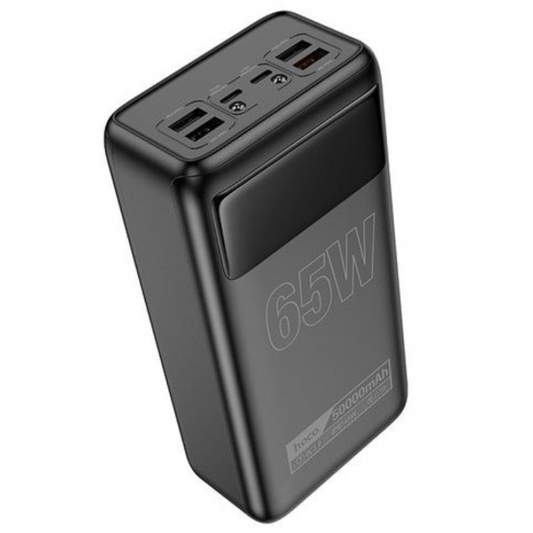 DB81A USB-A and USB-C charging ports close-up