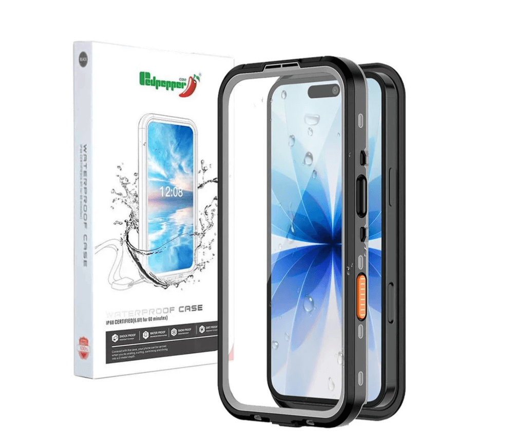 Camera lens protection on iPhone 17 MagSafe case