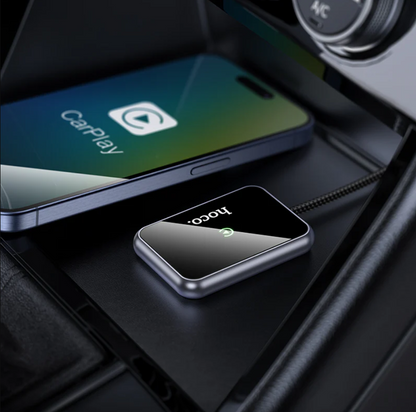 Hoco Wireless CarPlay Adapter USB-A USB-C Converter (HU1)