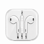 HOCO M1 white stereo wired earphones with 3.5mm audio jack and microphone