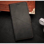iPhone 14 Plus Flip Wallet Case Cowhide Dot Pattern - Black - Mobile Phone