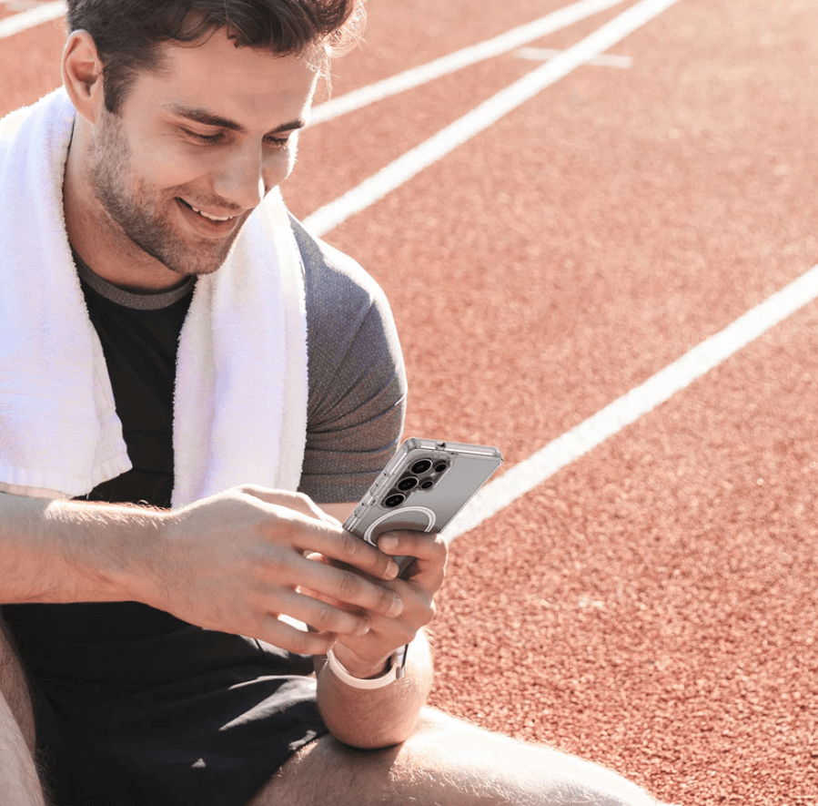 Shockproof MagSafe case side view for Samsung S25 Ultra