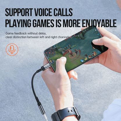 Vipfan Lightning to 3.5mm Audio Jack Adaptor Lifestyle Use